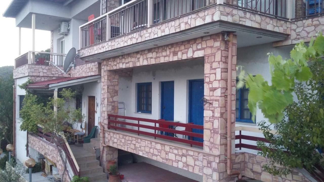 Guesthouse Zografia Vrasná Exterior foto